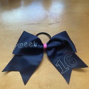 Sweet 16 Bow!